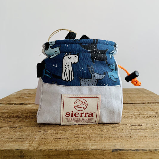 Sierra Cube Doggy Chalk Bag