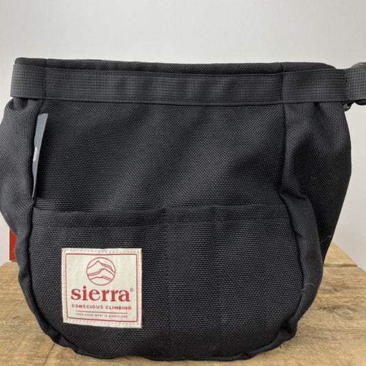 Sierra Eye Bird Black Star Bucket