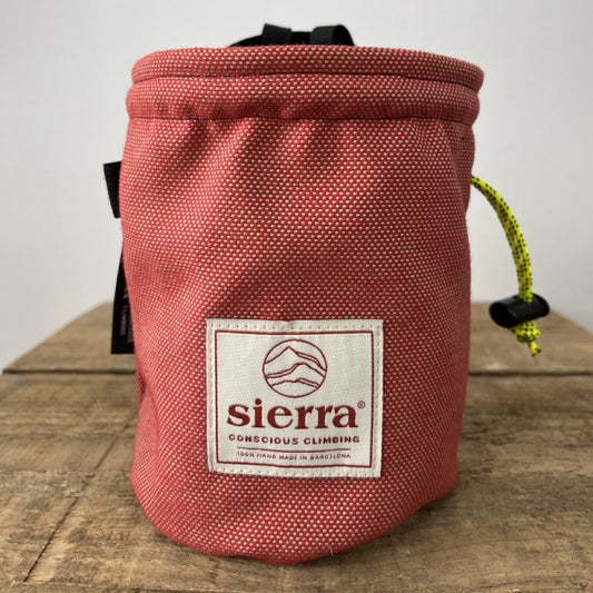 Sierra Eye Bird Cherry Chalk Bag